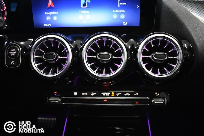 MERCEDES-BENZ GLA 200 d Automatic AMG Line Advanced Plus